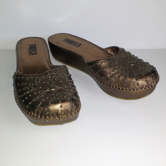 *Tribeca Check Point bronze leather wedges 8M - Picture 8 of 8